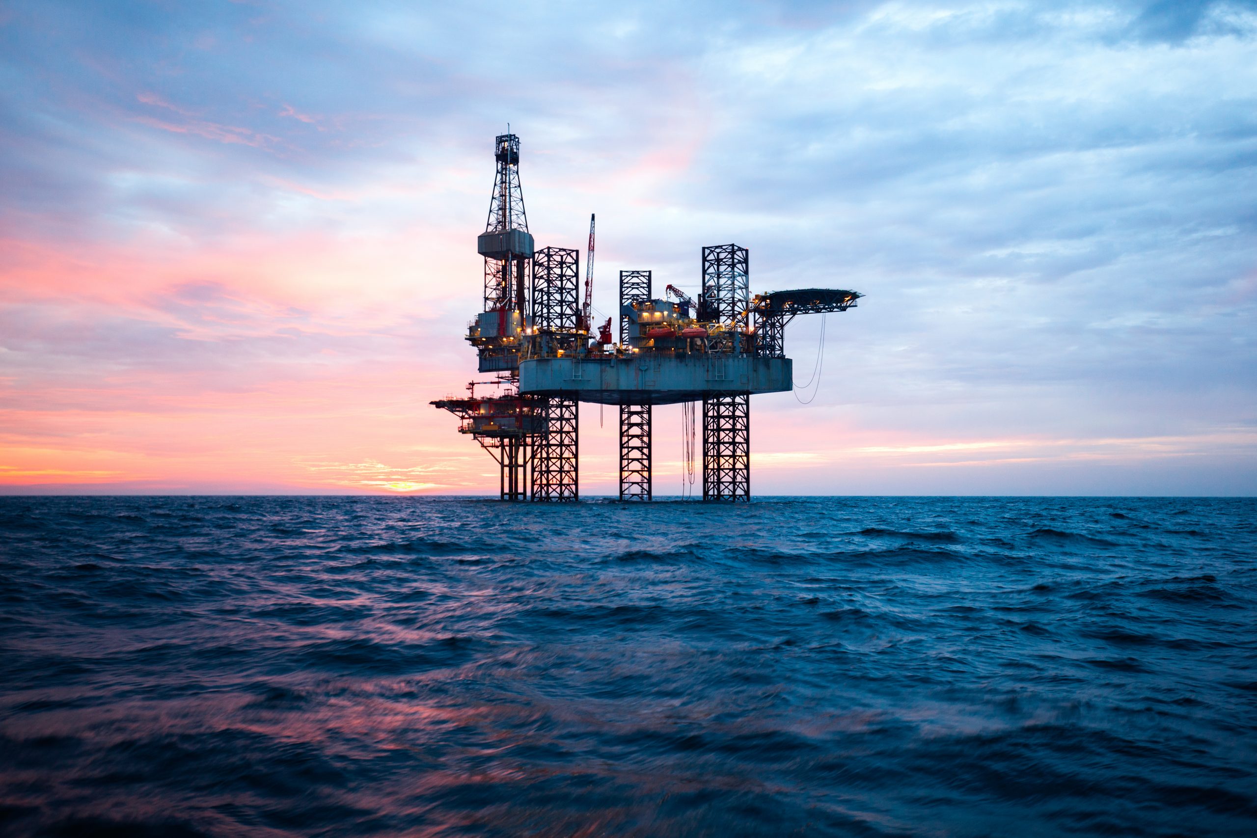 Offshore,Jack,Up,Rig,In,The,Middle,Of,The,Sea Offshore,Jack,Up,Rig,In,The,Middle,Of,The,Sea