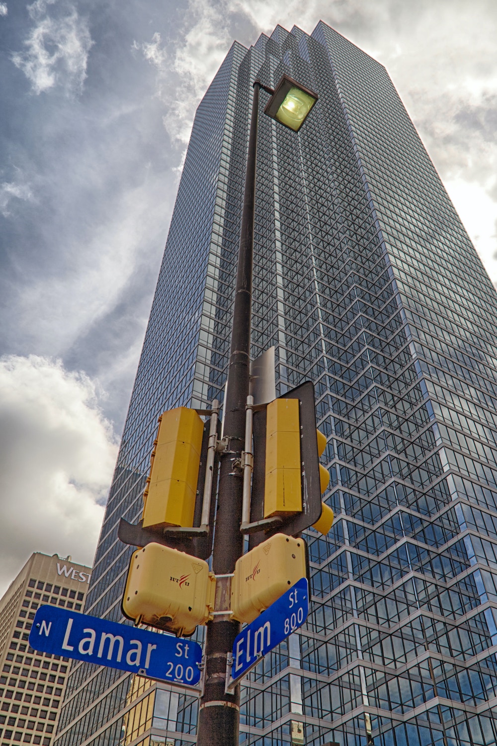 tower-street-insurance-Dallas-TX-Texas-chubb-business-insurance-home-insurance-Downtown-Commercial-insurance-kurt-liebhaeuser-YtlNEFh-FRE-unsplash Tower Street Insurance Assisted Living In Home Care Senior Care